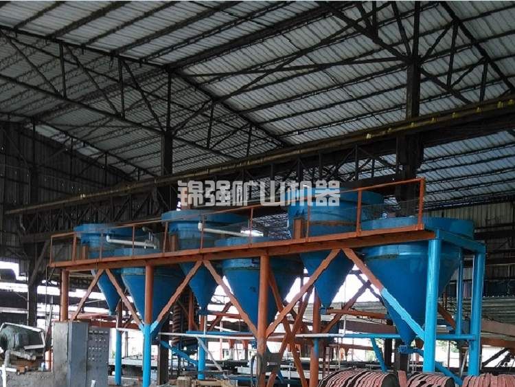 分泥斗(圖2) 分泥斗(圖2)