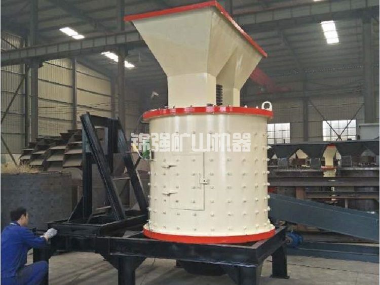 立軸式制砂機(jī)(圖3) 立軸式制砂機(jī)(圖3)